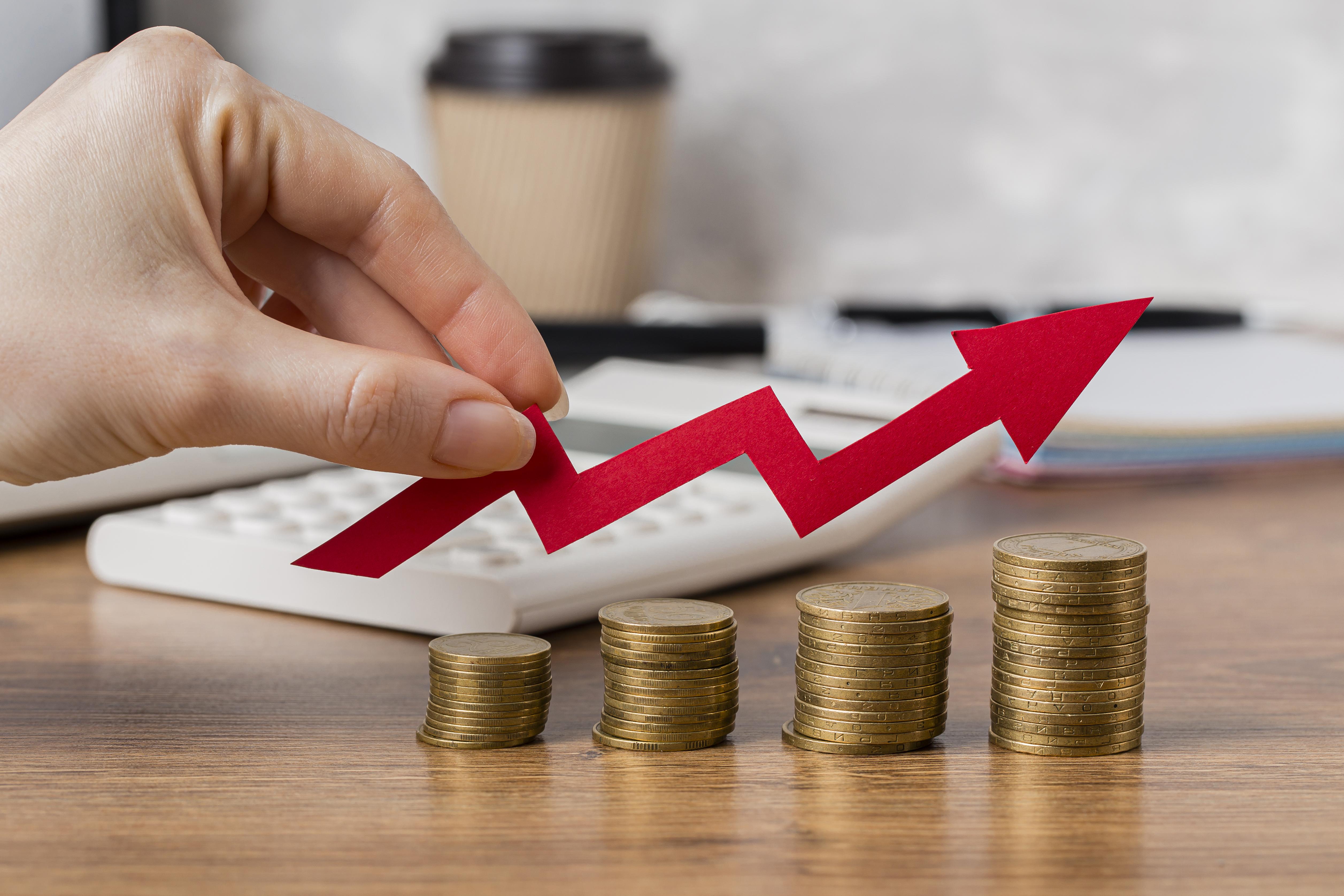 Ключевая ставка на уровне 14 %: как решение ЦБ влияет на финансы и рынок недвижимости